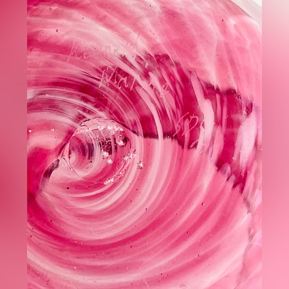 Vintage Hand Blown Art Glass Vase by Kenneth Marine Small Vase Pink White Swirl - Picture 5 of 8